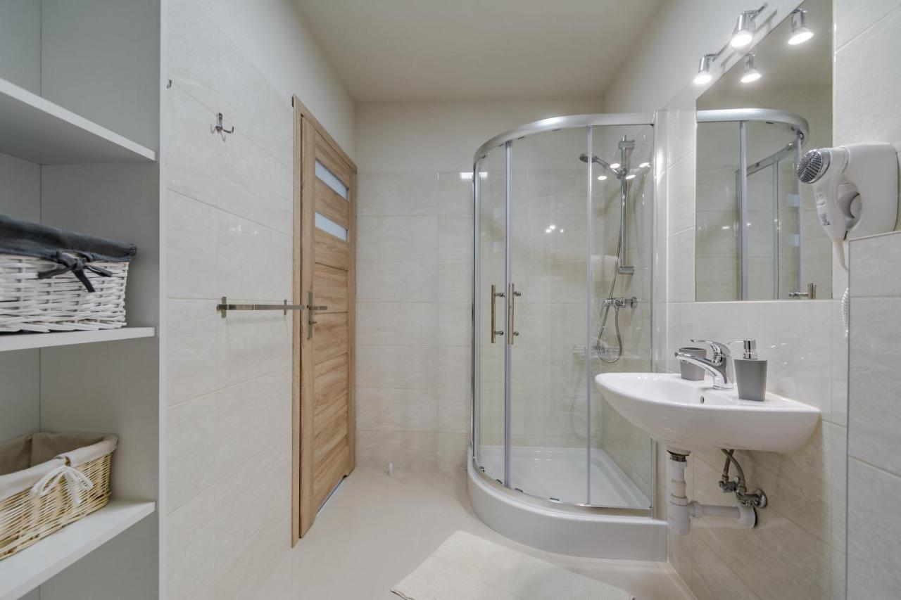 Apartamenty INTERDOM Zakopane Bagian luar foto